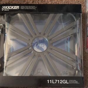 Kicker 11L712GL Speaker Grille